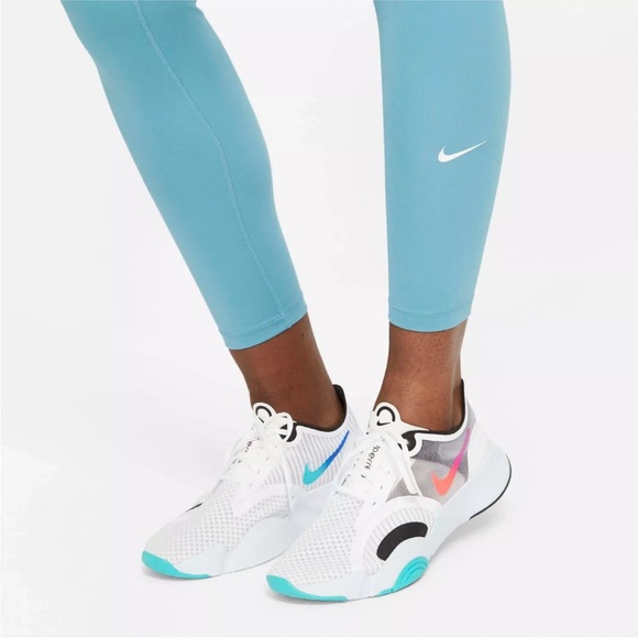 Nike One Dri-Fit
Women's High-Waisted 7/8
Leggings Pants Tights Size S Blue - Picture 3 of 14